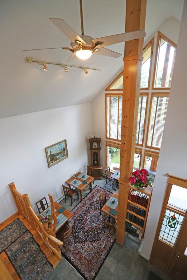 Beaujolais Boutique B&B At Thea'S House Banff Esterno foto
